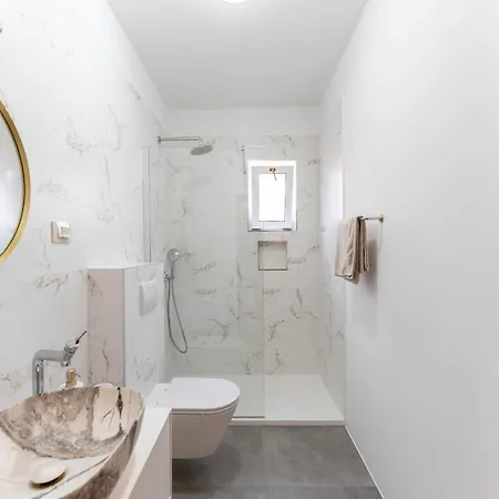Holiday home In Mit Privatem Pool Pula